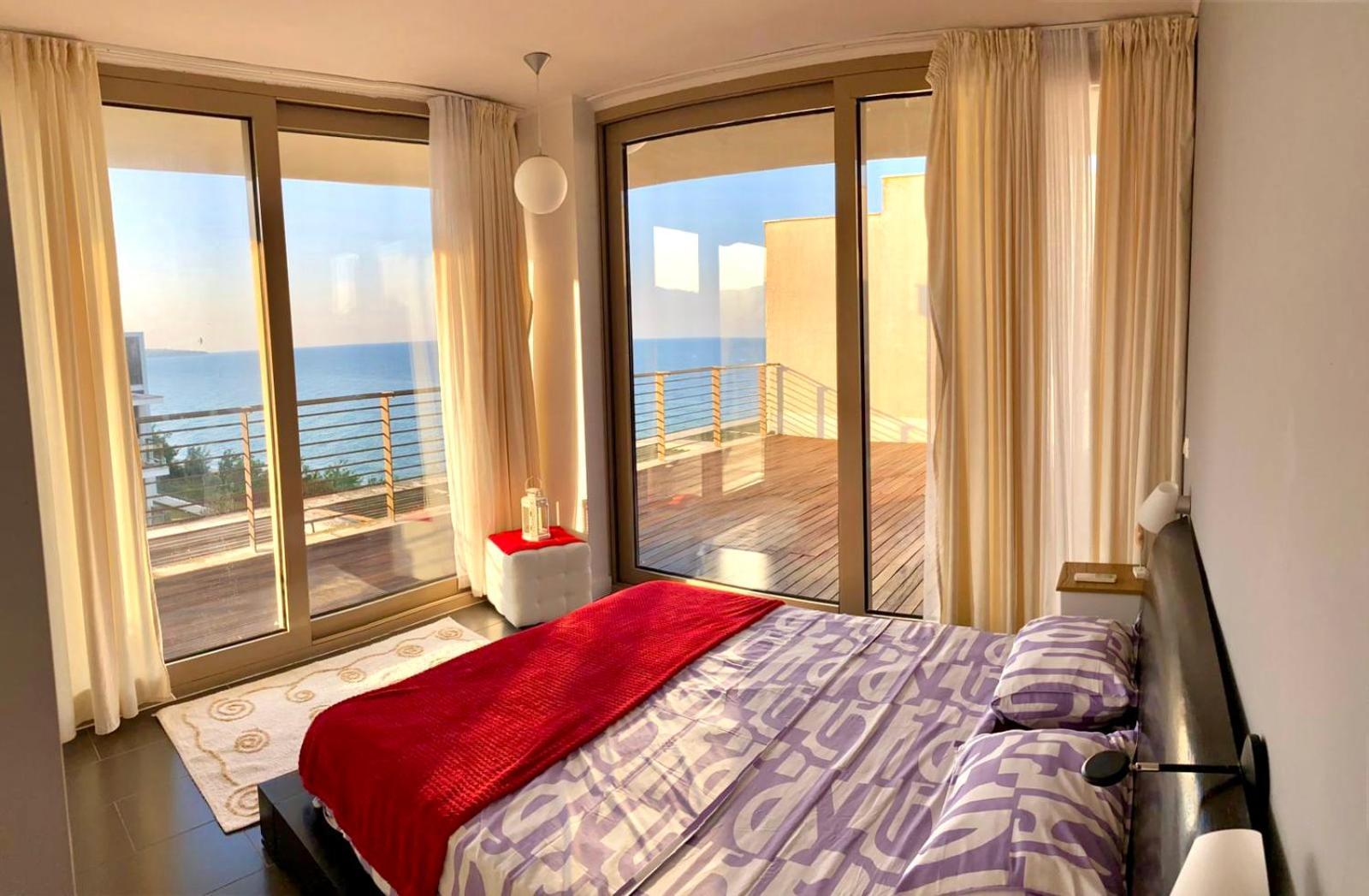 オブゾーSea View Penthouseアパートメント エクステリア 写真